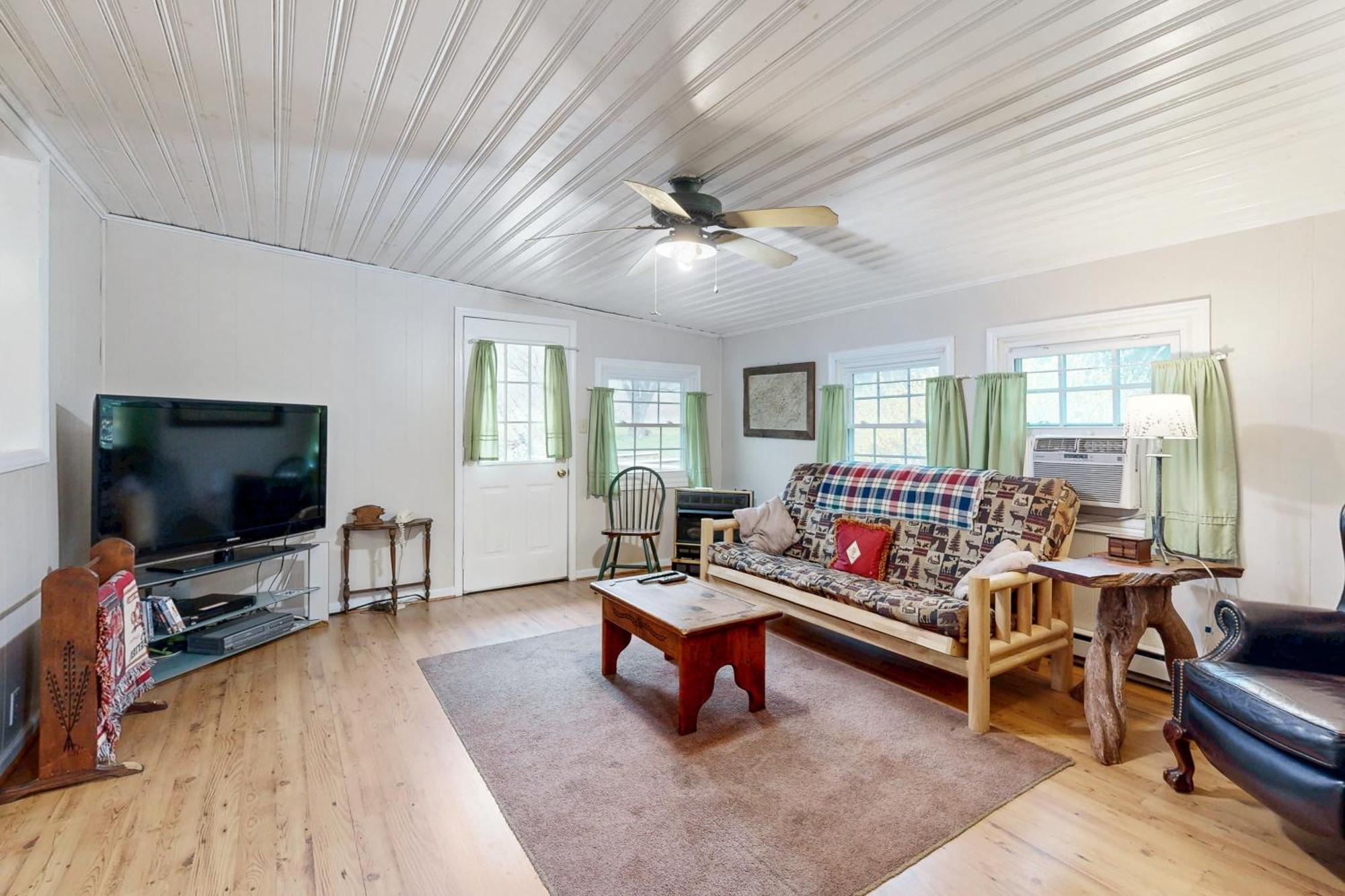 1 Bed 1 Bath Vacation Home In Sylva Exterior foto